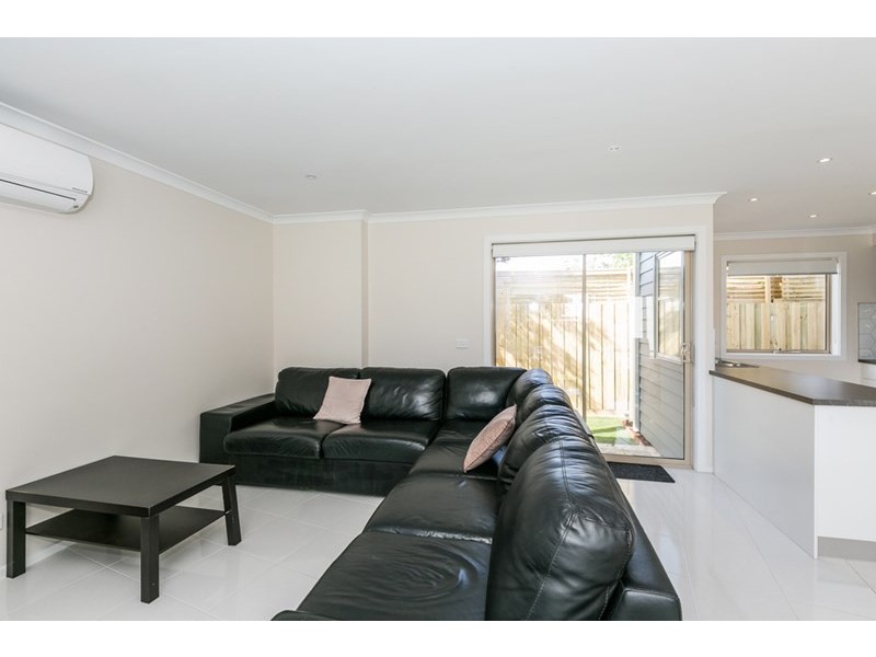 6a Aquilla Avenue, Torquay VIC 3228