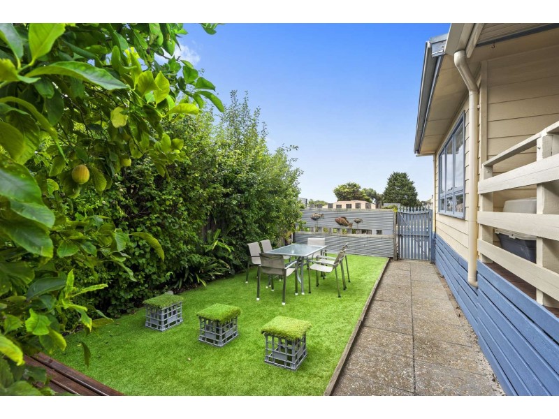 7 Loch Ard Drive, Torquay VIC 3228