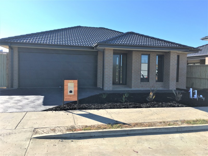 33 Mirri Drive, Torquay VIC 3228