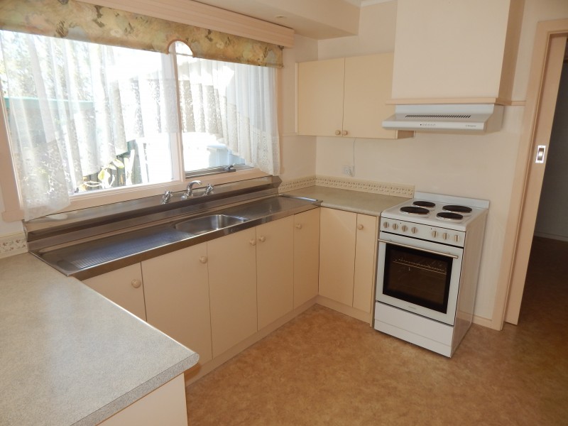 17 Ash Road, Leopold VIC 3224