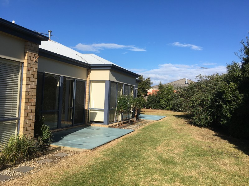 2 Bass Drive, Torquay VIC 3228