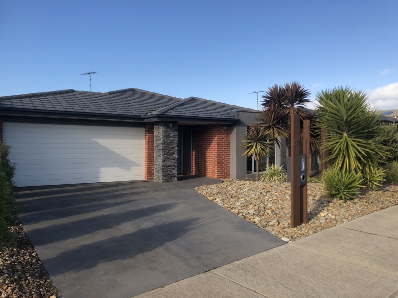 28 Sunnymead Avenue, Torquay VIC 3228