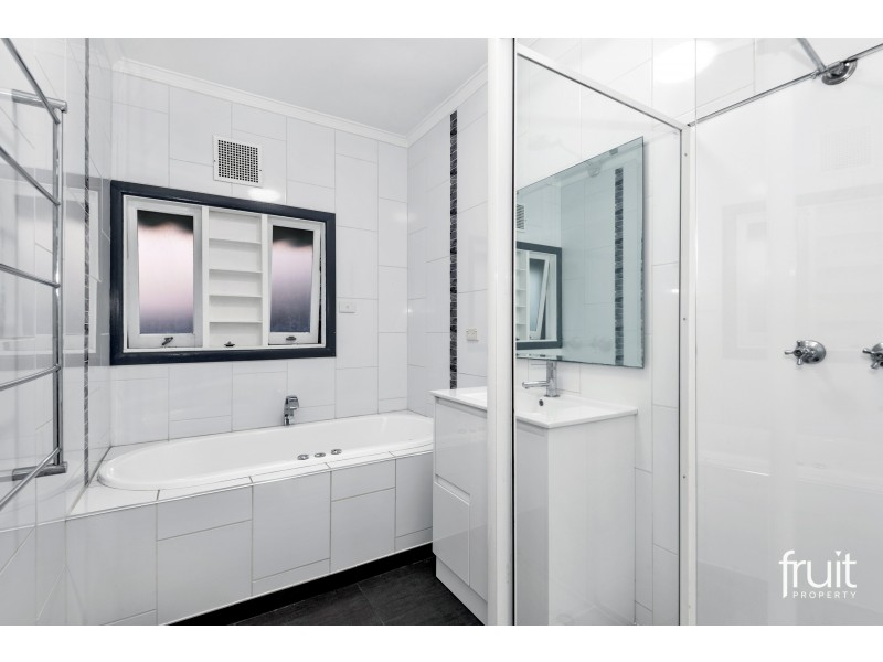 49 Libau Avenue, Bell Park VIC 3215