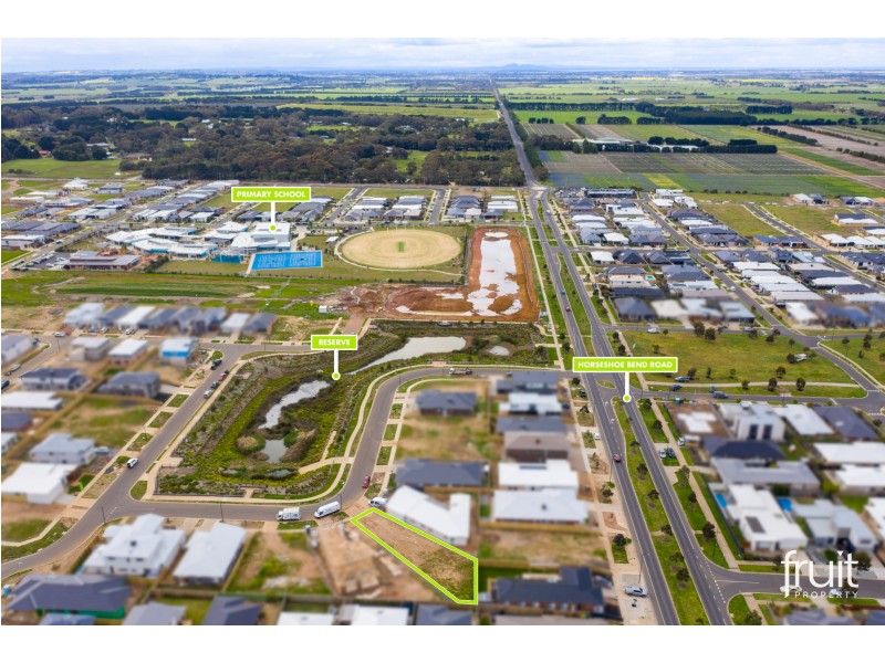 15 FANTAIL AVENUE, Torquay VIC 3228