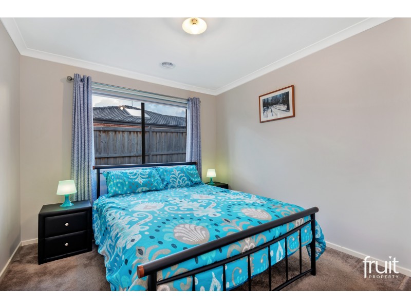 11 Mirri Drive, Torquay VIC 3228