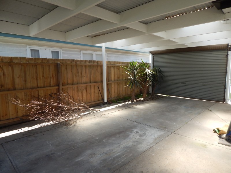 26 Glover Street, Newcomb VIC 3219