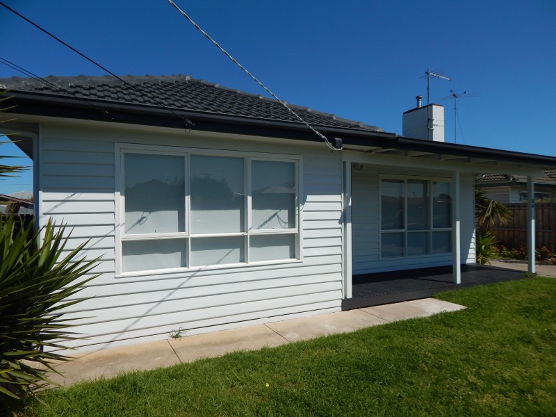 26 Glover Street, Newcomb VIC 3219