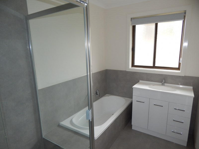 2/47 Princess Road, Corio VIC 3214