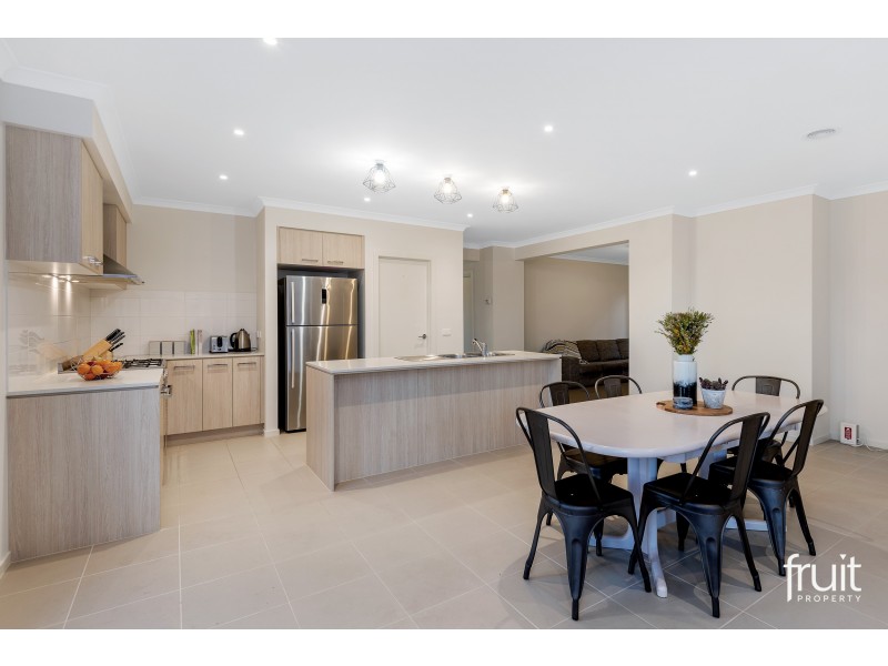 2 Scentbark Street, Torquay VIC 3228