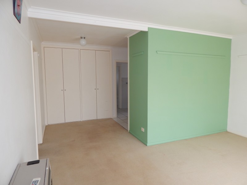 1/10-12 Norwood Street, Herne Hill VIC 3218