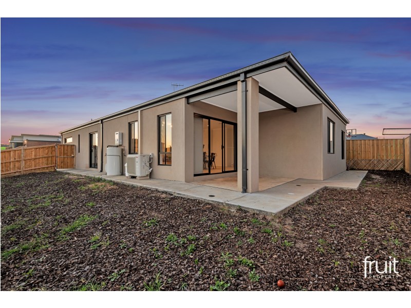 2 Scentbark Street, Torquay VIC 3228