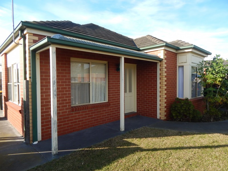 2/4 Carrington Street, Thomson VIC 3219