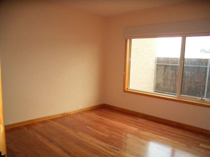 1/17 The Esplanade, Torquay VIC 3228