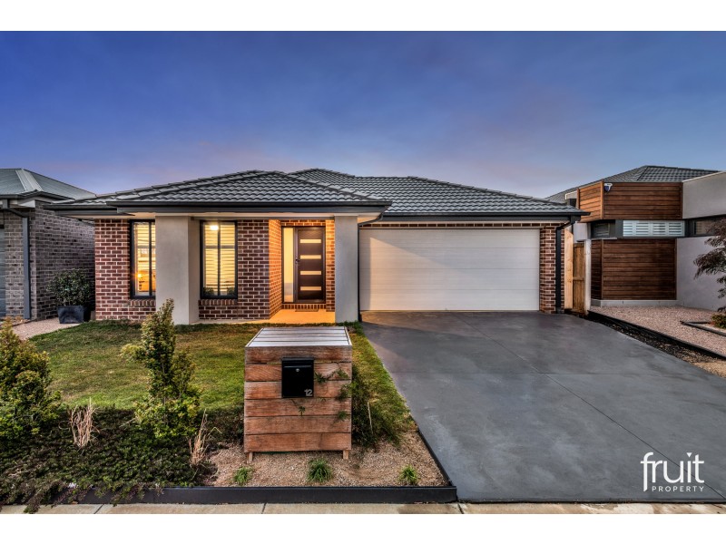 12 GALACTIC STREET, Mount Duneed VIC 3216