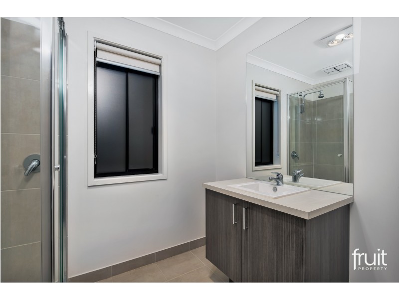 12 GALACTIC STREET, Mount Duneed VIC 3216