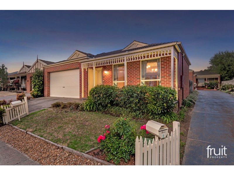 1/15 Waddington Court, Highton VIC 3216