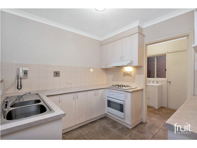 1/15 Waddington Court, Highton VIC 3216