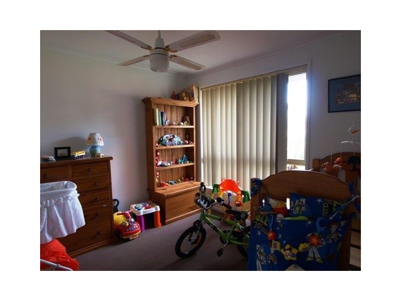 8 Lowan Avenue, Norlane VIC 3214