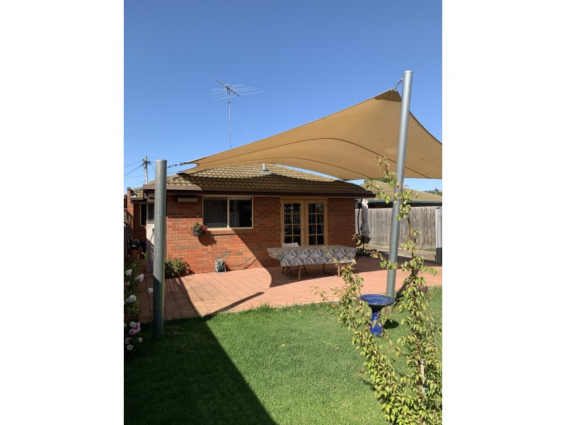 8 Lowan Avenue, Norlane VIC 3214