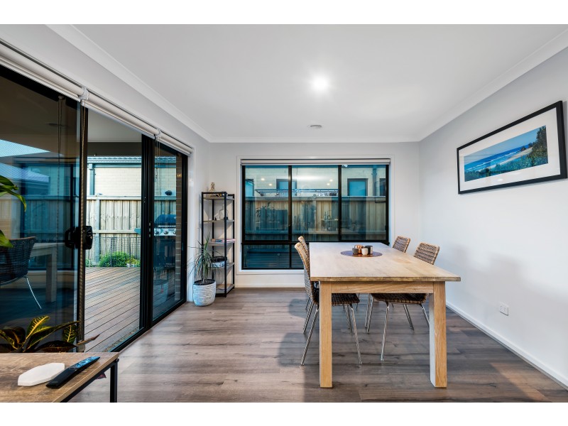 12 GALACTIC STREET, Mount Duneed VIC 3216