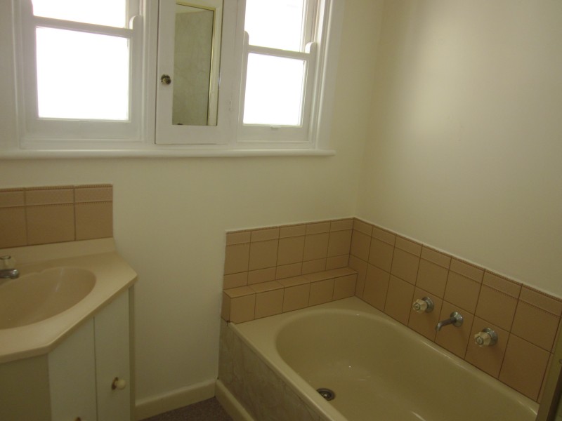 21 Percy Street, Newtown VIC 3220