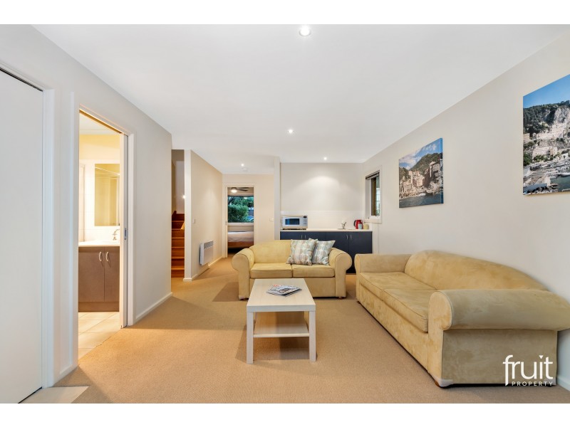 1/126 Fischer Street, Torquay VIC 3228