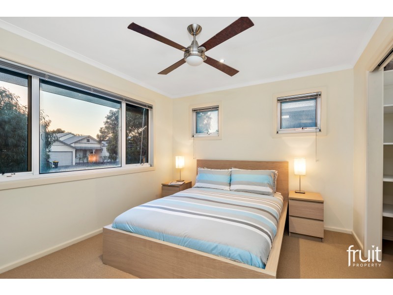 1/126 Fischer Street, Torquay VIC 3228