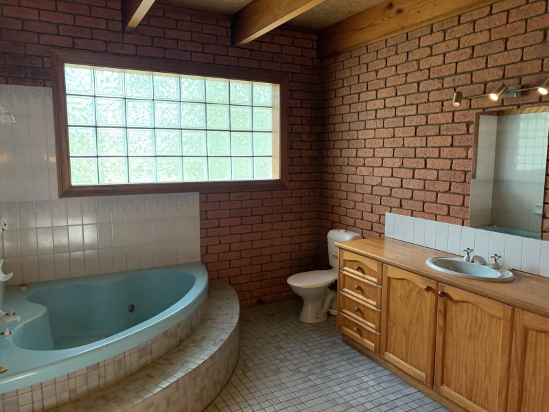 98 Marshalltown Road, Grovedale VIC 3216