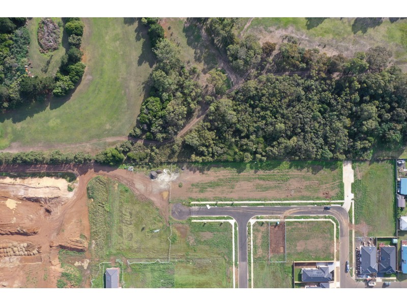 4 Amelia Place, St Leonards VIC 3223