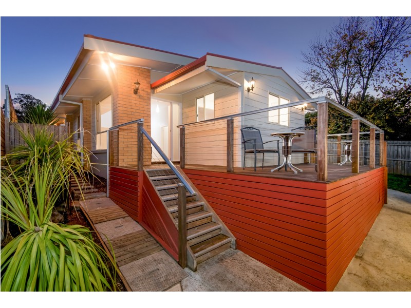 2A Royal Crescent, Hamlyn Heights VIC 3215