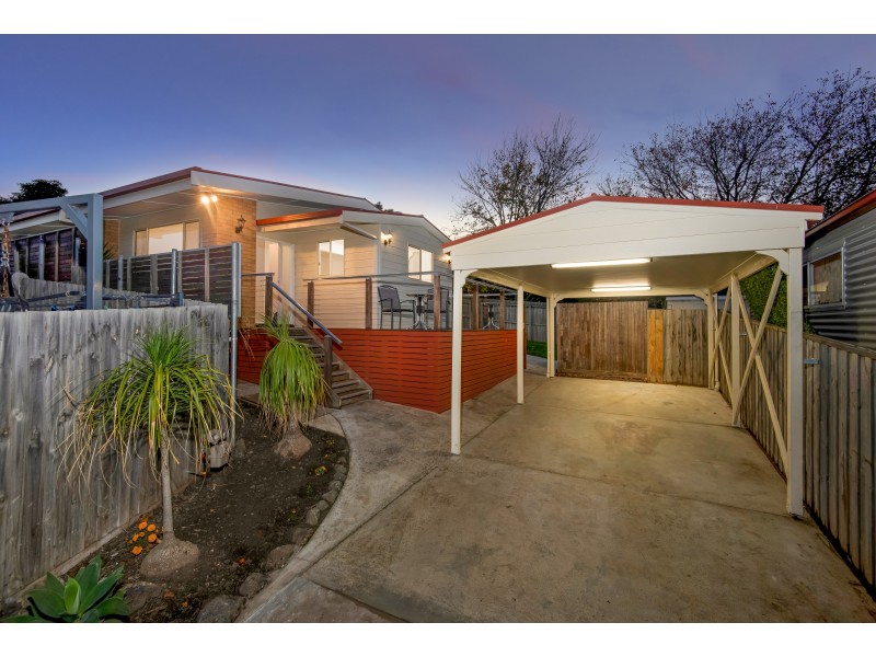 2A Royal Crescent, Hamlyn Heights VIC 3215