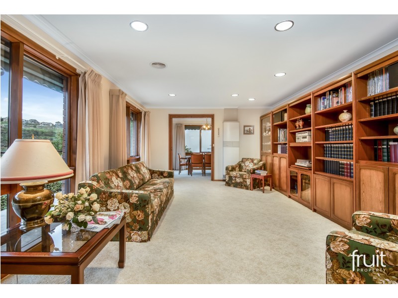 4 JACKMAN ROAD, Newtown VIC 3220