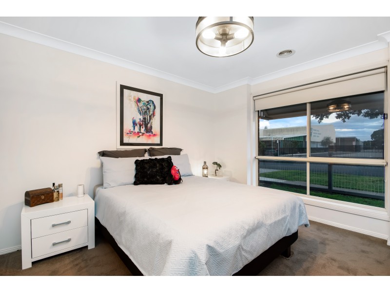 38 QUAMBY AVENUE, Hamlyn Heights VIC 3215