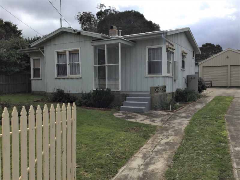 12 Cowrie Road, Torquay VIC 3228