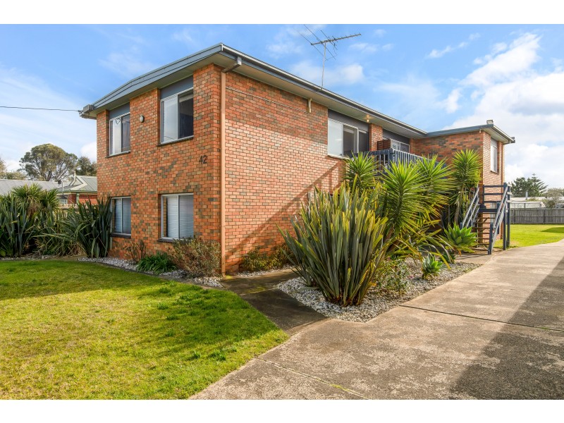 3/42 DUDLEY PARADE, St Leonards VIC 3223