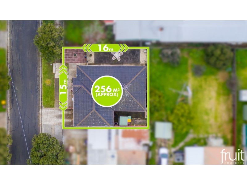 1/2 VINCENT COURT, Whittington VIC 3219