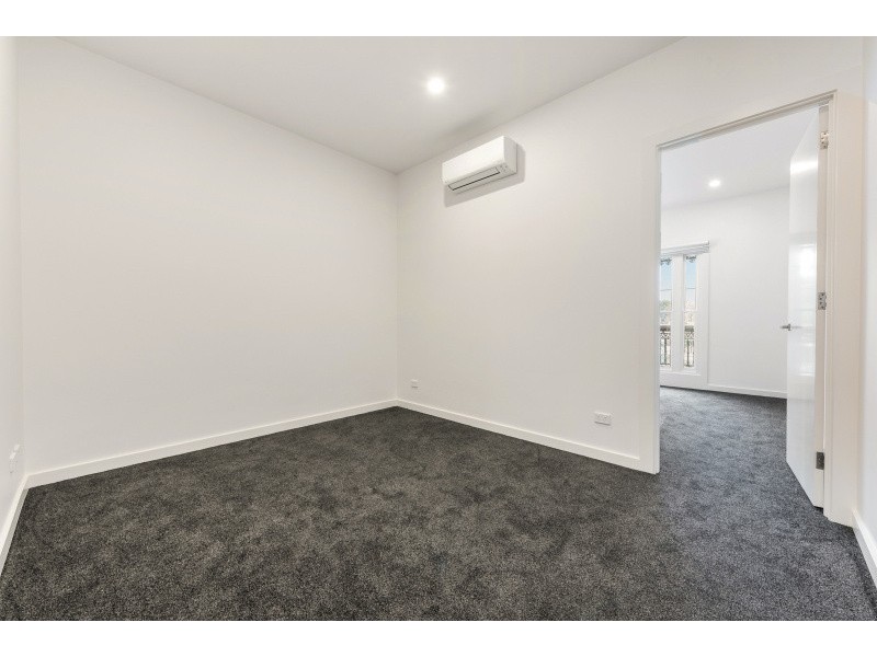 452 Nicholson Street, Fitzroy North VIC 3068
