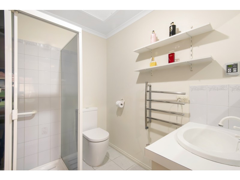 1 DAXTER COURT, Leopold VIC 3224