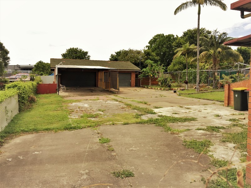 28 Southern Cross Avenue, Darra QLD 4076