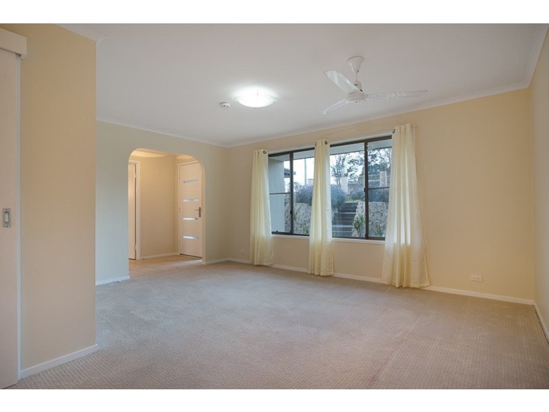 33-35 Islandview Street, Barellan Point QLD 4306