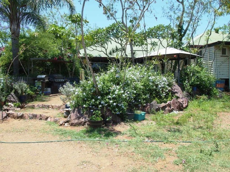 Pine Mountain QLD 4306