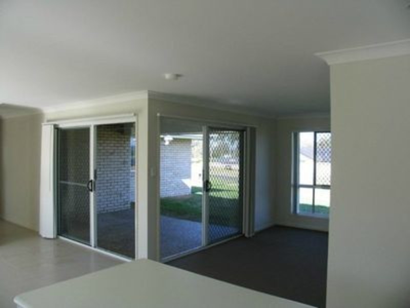 6 Mountain View Drive, Adare QLD 4343