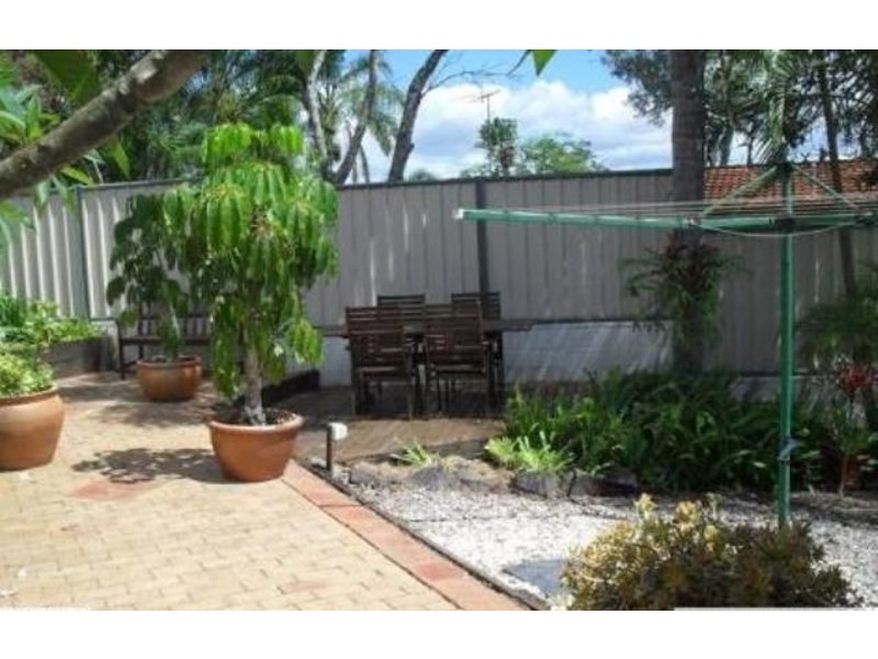 Mount Warren Park QLD 4207