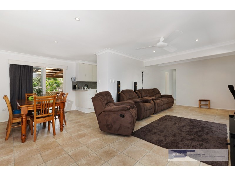 7-9 Quiberon Street, Karalee QLD 4306