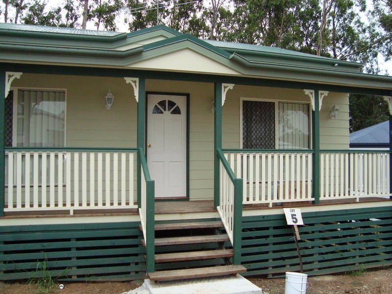 14 Chalmers Place, North Ipswich QLD 4305