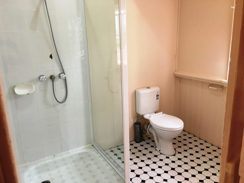 4 Brisbane Road, East Ipswich QLD 4305