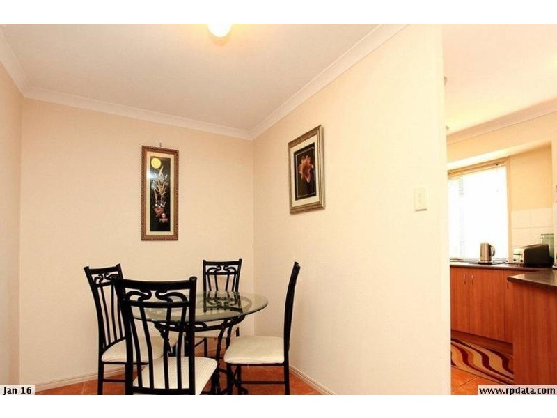 18 Links Avenue, Meadowbrook QLD 4131