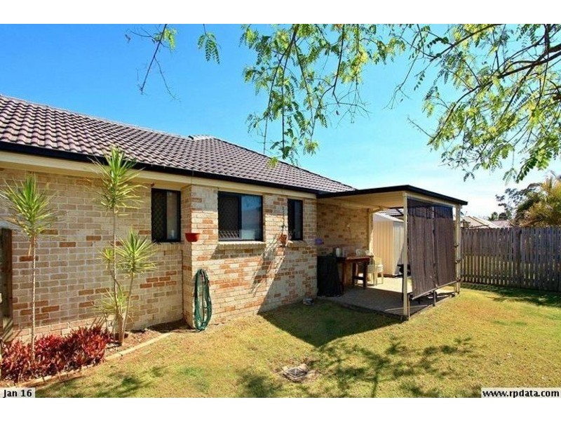 18 Links Avenue, Meadowbrook QLD 4131