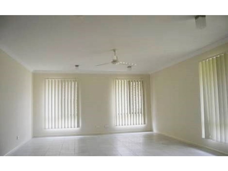 41 Conway Street, Riverview QLD 4303