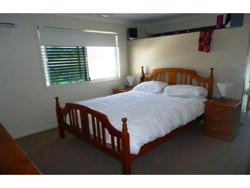 16 Kerton Street, Brassall QLD 4305